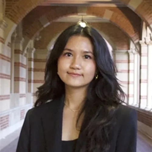 Headshot of Nicole Eshaghi