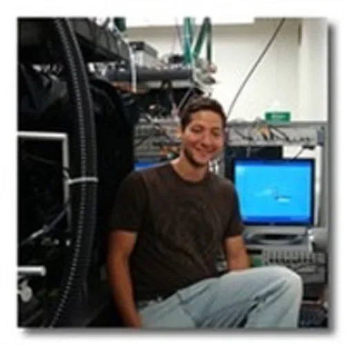 Alberto Cruz-Martin, PhD, in lab.