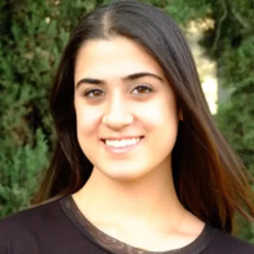 Headshot of Sheyda Mesgarzadeh
