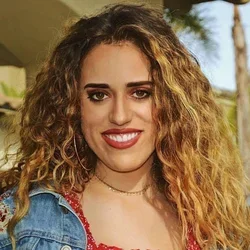 Headshot of Carla Marin