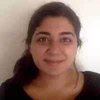 Headshot of Mona Chatrizeh